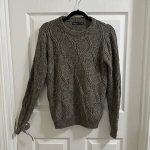 Piazza Italia man Tailored Knit Sweater Men’s size Small neutral